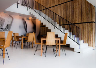 WAVEHOUSE SANTA PIZZA